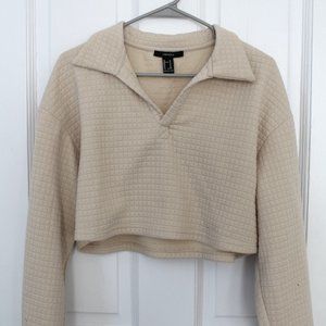 Forever 21 Cropped Quilted Crew Size Medium